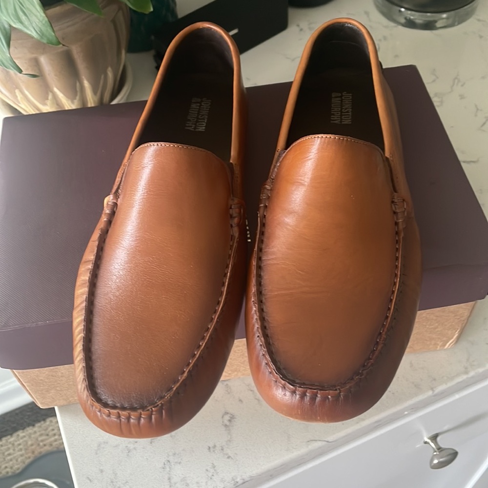 Mens leather loafers